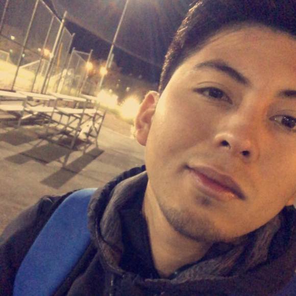 Profile Picture of González Alfredo (@galfredo) on Poshmark