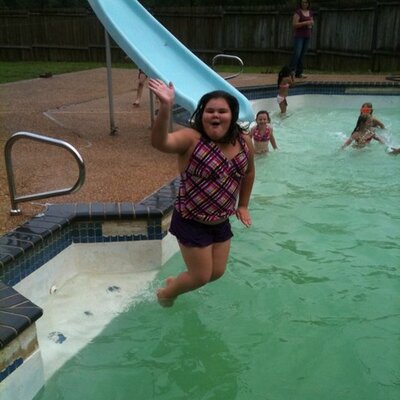 Profile Picture of Melanie Tobin (@personalitymel) on Twitter