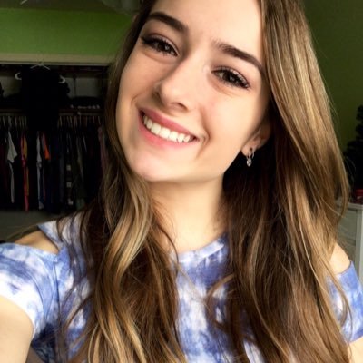 Profile Picture of Katie Blanchard (@_katieblanchard) on Twitter