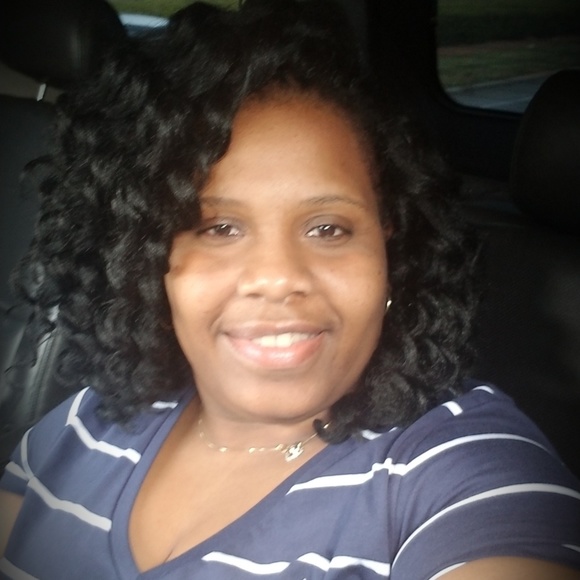 Profile Picture of Lutasha Wilson (@mzberri) on Poshmark