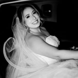 Profile Picture of Caroline Muniz Jonaitis (@munizcarol) on Instagram