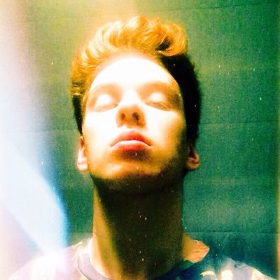 Profile Picture of Tom Outen (@PrimmroseProse) on Twitter