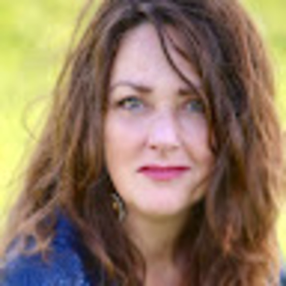 Cathy Dieckmeyer - Poshmark Profile Picture of Cathy Dieckmeyer (@ckernmeyer) on Poshmark