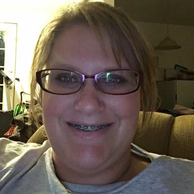 Profile Picture of Robin Branham (@branhamr2015) on Twitter