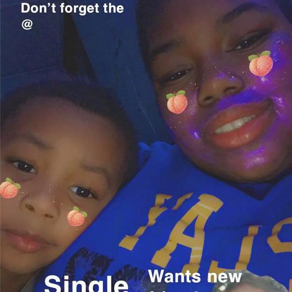 Profile Picture of Amiya Straughter (@amiyastraughter) on Poshmark