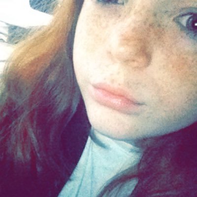 Profile Picture of Florence Scott (@Fl0ralsparkl3) on Twitter