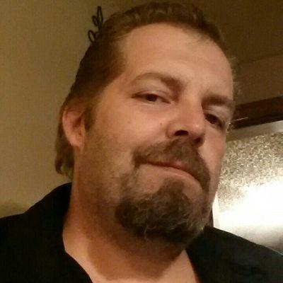 Profile Picture of Ron Frost Wright (@ravonmyst2) on Twitter