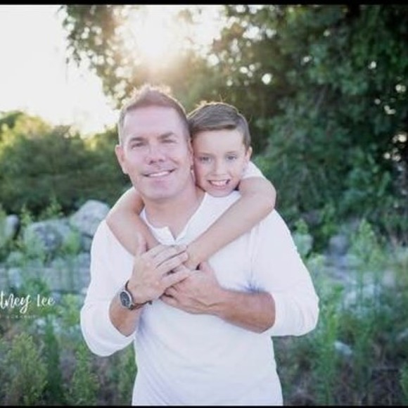 Profile Picture of Stephen Hurst (@hurst2112) on Poshmark