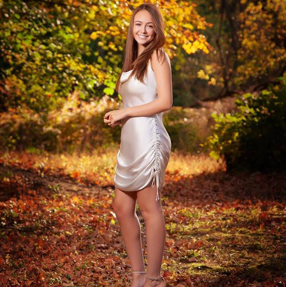 Profile Picture of Donna Dorsey-travisano (@peach422) on Poshmark