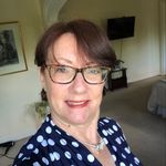 Profile Picture of Deb Graham (@debgrahamtropic) on Instagram