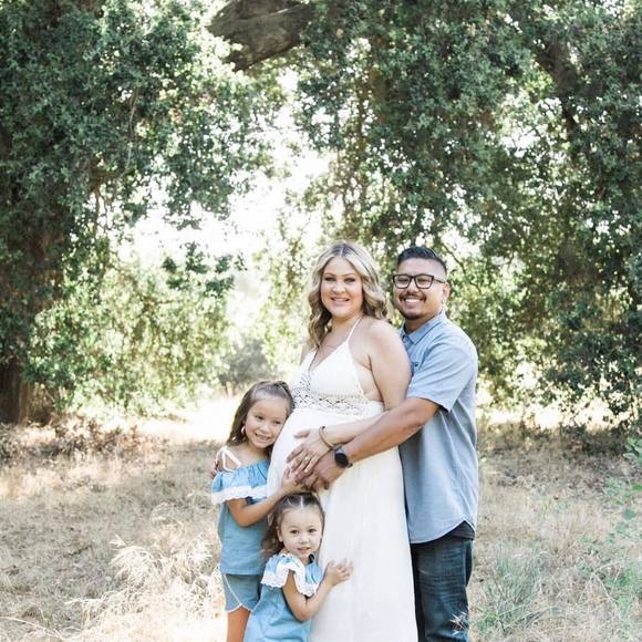 Profile Picture of Brittani Hirahara (@bkettles21) on Poshmark