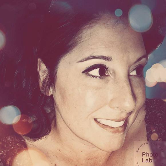 Profile Picture of Gina Roberts (@ginar) on Poshmark