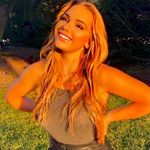 Profile Picture of L o r i - M a e  J o n e s (@lorimaejones) on Instagram