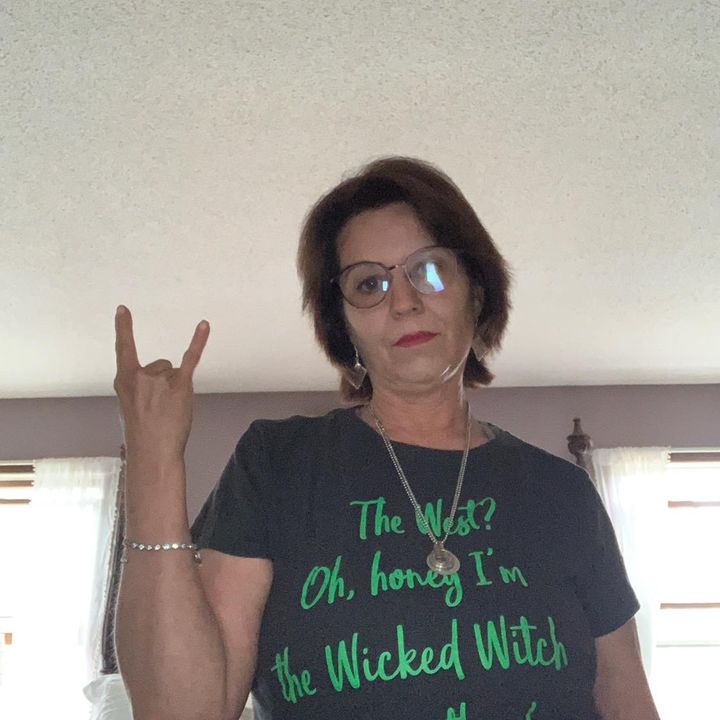 Profile Picture of MonicaHars (@monicahars) on Tiktok