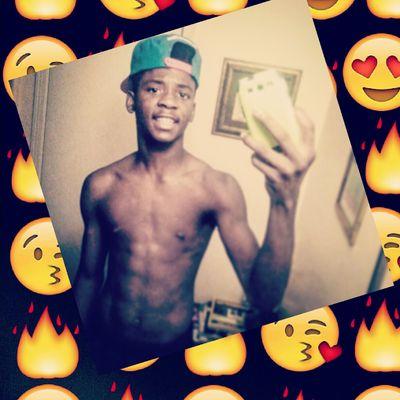 Profile Picture of Cornelius Wright (@CjAYY300K__) on Twitter
