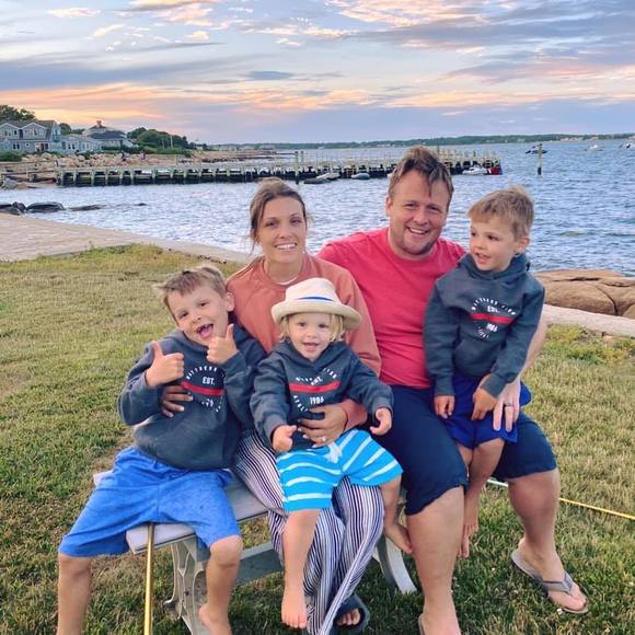 Profile Picture of Scott Duquette (@scottduquette) on Poshmark