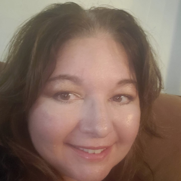 Profile Picture of Nancy Slaney (@nancyslaney) on Poshmark