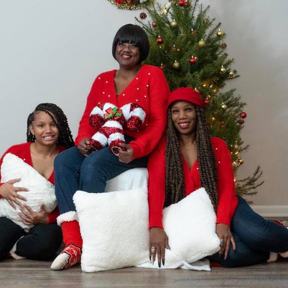 Profile Picture of Aprille Freeman (@afree78) on Poshmark