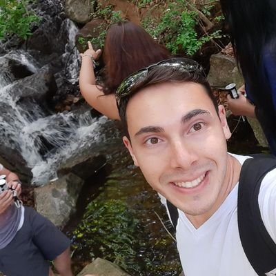 Profile Picture of Jonathan (@JonathanLevin8) on Twitter