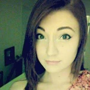 Profile Picture of Mina Davis (@l0lmina) on Myspace