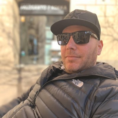 Profile Picture of Chris (@ChrisSimRacing) on Twitter