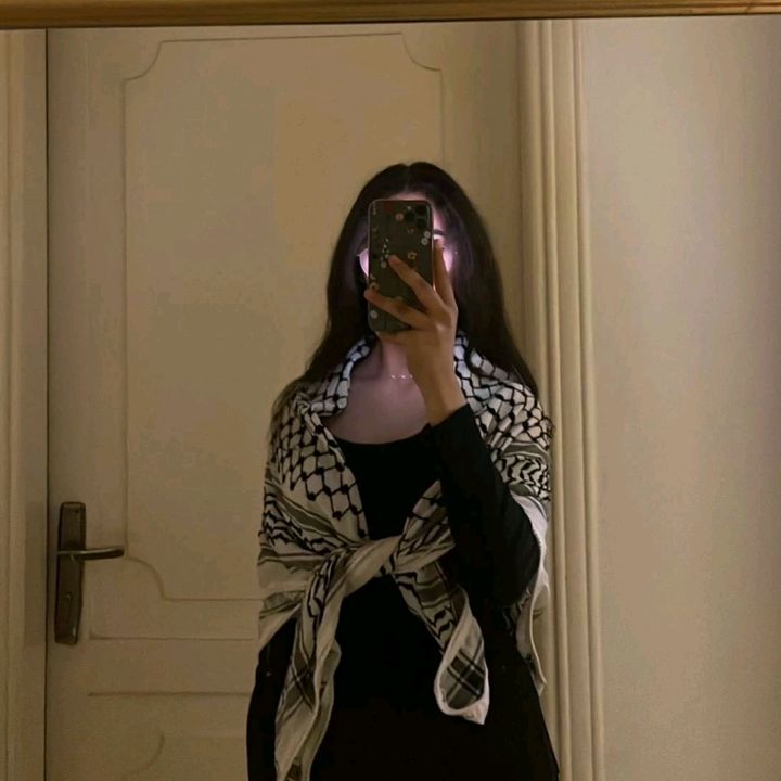 Profile Picture of 𓂆 (@mira_yousef) on Tiktok