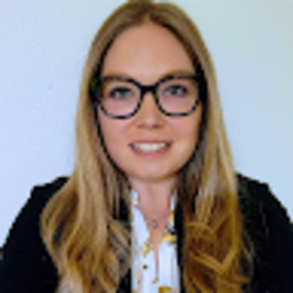 Profile Picture of Bryony Drude (@bryony_drude) on Poshmark