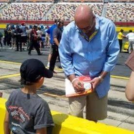 Profile Picture of Crown Racing (@SteveAustin_4) on Twitter