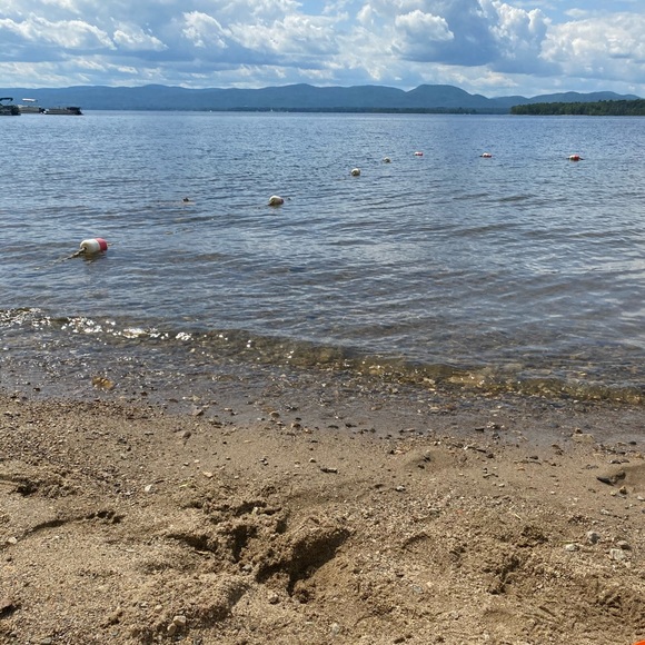 Profile Picture of Kimmy Marx (@kae4971) on Poshmark