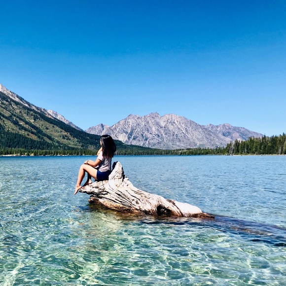 Aashika Baniya - Poshmark Profile Picture of Aashika Baniya (@aashika_baniya) on Poshmark