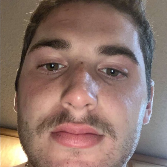 Profile Picture of Tyler Joslyn (@tylerjoslyn5) on Poshmark