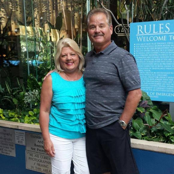 Profile Picture of Linda Wieckowski (@micksbestfriend) on Poshmark