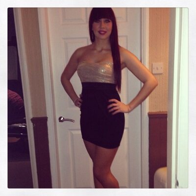 Profile Picture of Roxanne Jeffries (@Roxanne_Jade) on Twitter