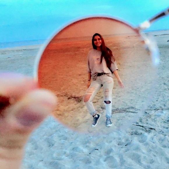 Profile Picture of Sharon Daniel (@sdaniel37) on Poshmark