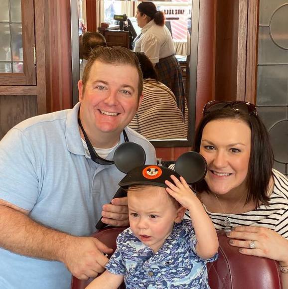 Profile Picture of Alice Raposo (@aliceraposo) on Poshmark