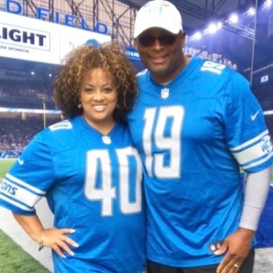 Profile Picture of V-Coke (@VCoke11167) on Twitter