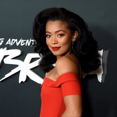 Profile Picture of Rosalind Walker (@OfFutureSees) on Twitter