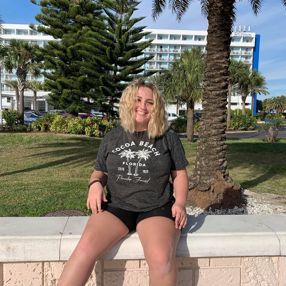 Profile Picture of Candy Lynn (@candy_lynn25) on Poshmark