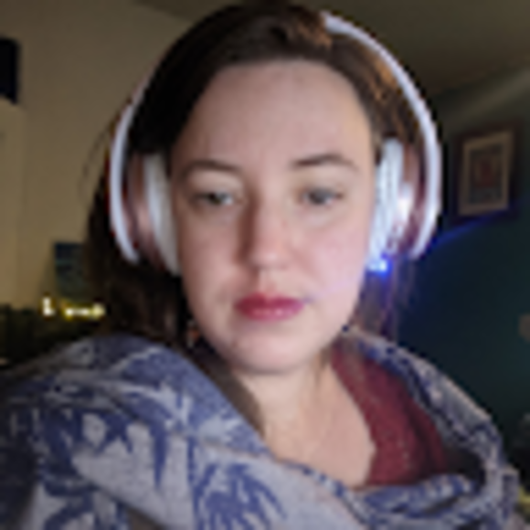 Profile Picture of Brenna Woslum (@brennawoslum) on Poshmark