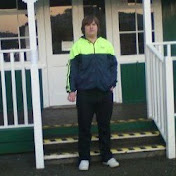 Profile Picture of Andy Lloyd (@b2003201) on Youtube