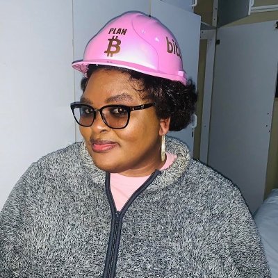 Profile Picture of Mrs Quick Reneilwe (@ImmaDocTrustMe) on Twitter