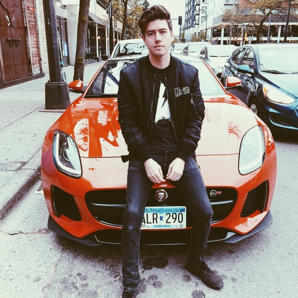 Profile Picture of Nick Patton (@patton_nick) on Poshmark
