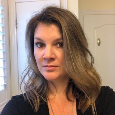 Profile Picture of Lisa Maxey (@lisarae75) on Twitter