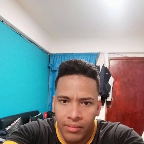 Profile Picture of Angelo Carlo guzman (@264682) on Poshmark