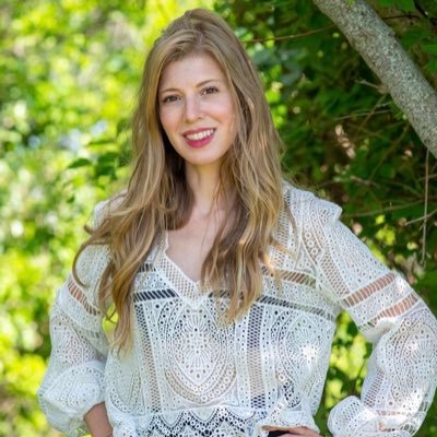 Profile Picture of Loretta Wollner (@LorettaWollner) on Twitter