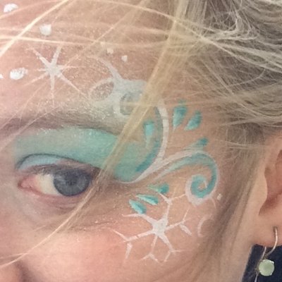 Profile Picture of Cate Mackay (@catemackay) on Twitter