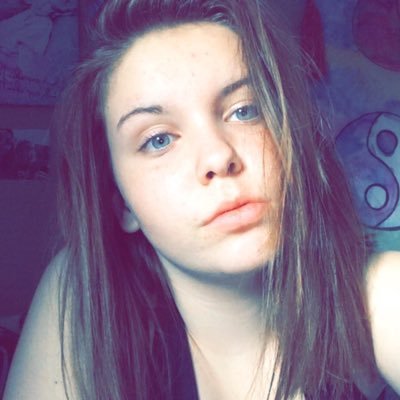 Profile Picture of Hanna Clayton (@ihannaclayton) on Twitter