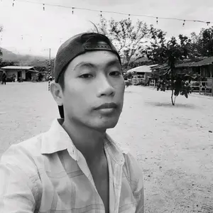Profile Picture of Rey Guzon Castorico (@reyguzon1999) on Tiktok