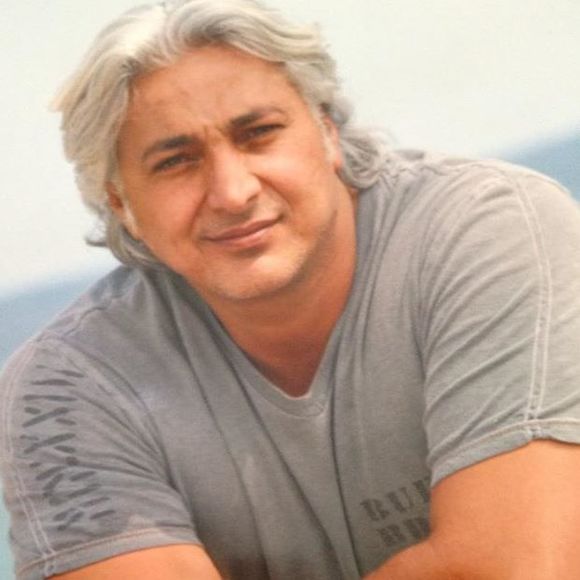 Profile Picture of Gino Rizzi (@encinogino) on Poshmark