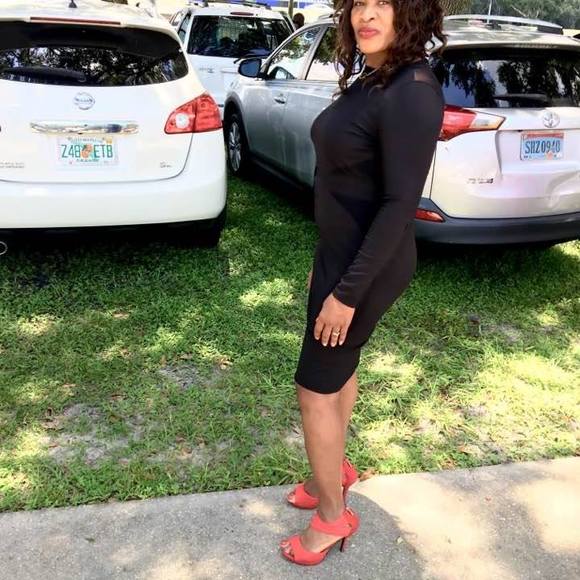 Profile Picture of Rose andre Chery (@sterlingchery) on Poshmark